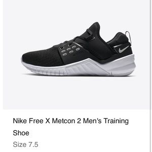 Nike metcon free 2 training shoe. Mens 7.5 women’s 9